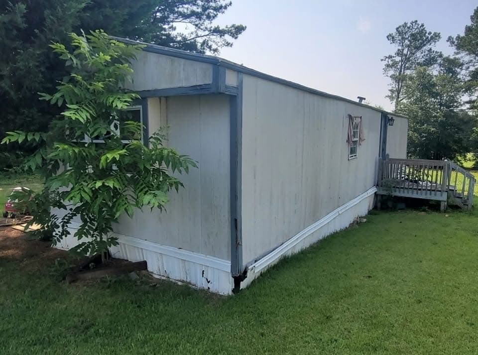 Mobile home Garcia Mobile Home Buyers purchased